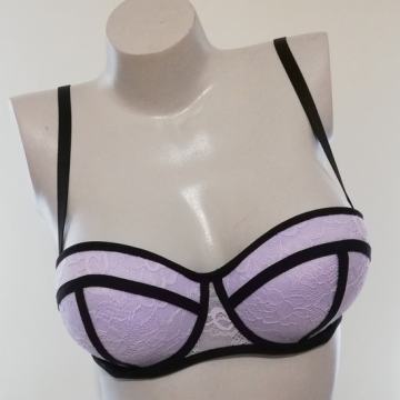 Nov H&M svetlo viola balkonet modrček 75D