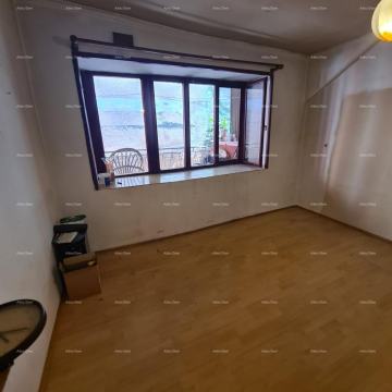 Hiša, center Buja, 106 m²