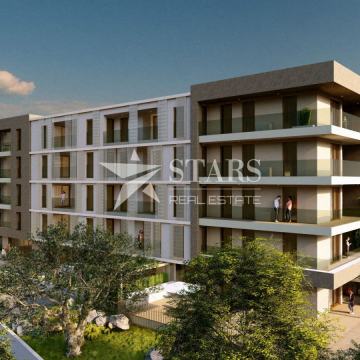 Rijeka, Zamet – RAZKOŠNO 3-SOBNO STANOVANJE Z DNEVNO SOBO V 1. NADSTRO