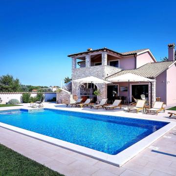 Istra - Marčana, vila z bazenom, 280 m2
