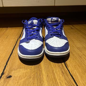 Nike- 43 številka