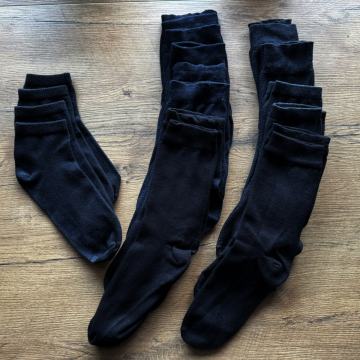 11x Nogavice (št. cca 42-44)