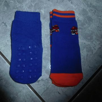 2x nove termo nogavice 24/26