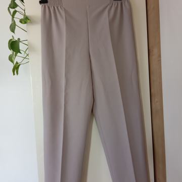 SIVE ELEGANTNE LAHKE DOLGE HLAČE XL