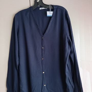 NOVA TEMNO MODRA VISKOZNA BLUZA Z ETIKETO XL
