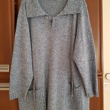 UP MODRO BEL PLETEN PULOVER 52/54