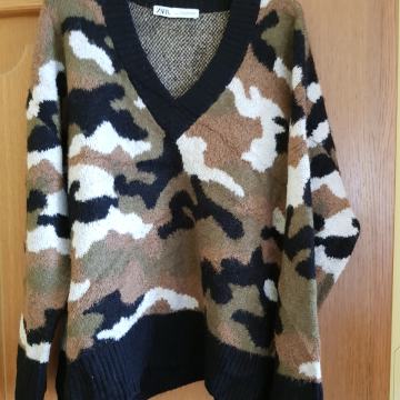 ZARA PLETEN PISAN PULOVER L/XL