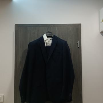 Moška Galileo obleka(komplet-suknjič, elegantne hlače, srajca)