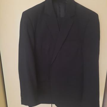 Moška obleka Charles Vogele št. 52
