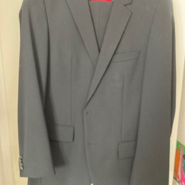 moške obleke Hugo Boss, Digel št. 48