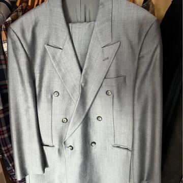 Moške obleke, srajce in kravate in ostalo - UGODNO