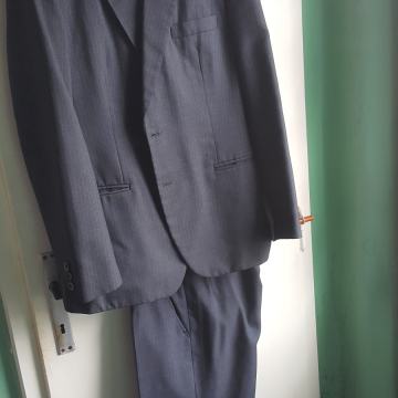 Temno modra moška obleka M (50) - komplet suknjiča in hlač