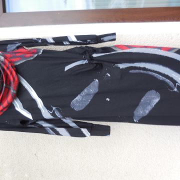 ČRNO RDEČA OBLEKA M