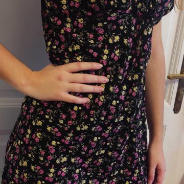 RETRO LAHKOTNA POLETNA OBLEKA - se ne mečka