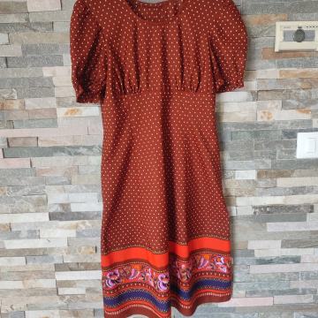 Rjava poletna obleka