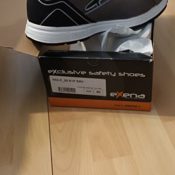 Delovni čevlji s kapco