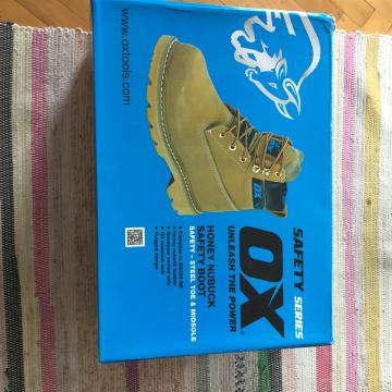 OX - Honey nubuck safety boot