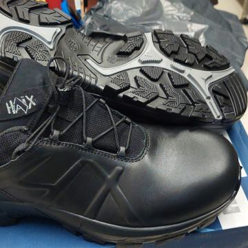 Delovni čevlji Haix Black Eagle Safety 50 nizki, 41