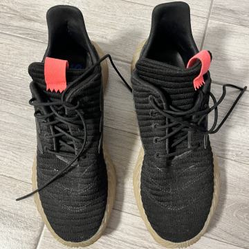 Adidas moške teniske velikost 43