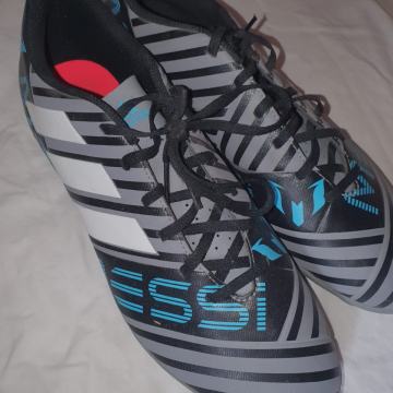 adidas Nemeziz Messi 17.4 (številka 46)