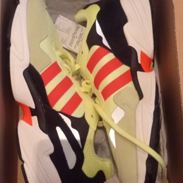 Adidas superge št.44, nenošene, Ljubljana