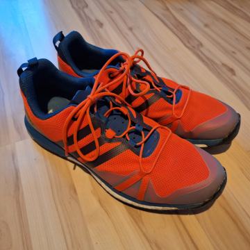 Adidas terrex, velikost 44 - 45
