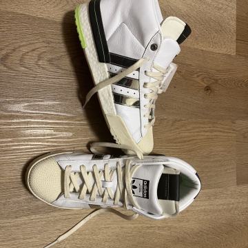 ADIDAS X SANKUANZ RIVALRY PROMODEL
