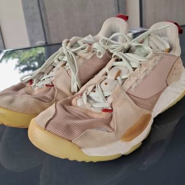AIR JORDAN - 000 23 Delta - Košarkarski copati, superge (47)