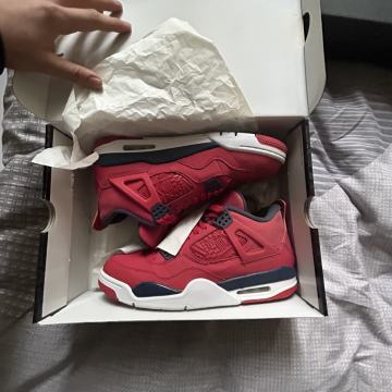 Air Jordan 4 retro Fiba 2019