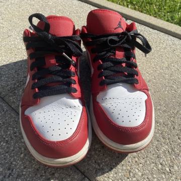 Air Jordan  usnjene superge