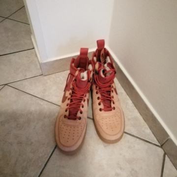 Moške superge Nike SF Air Force 1 Mid premium