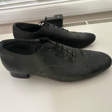 Moški plesni čevlji