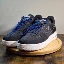 NIKE AIR FORCE 1 omejena serija št 43 v EU nedobavljivi