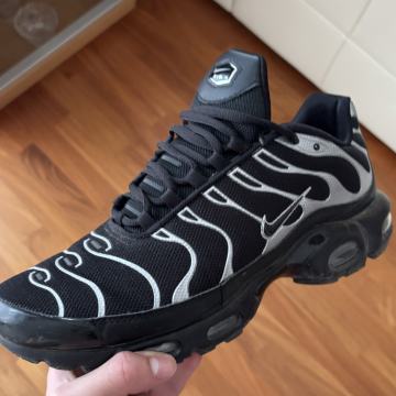nike air max plus