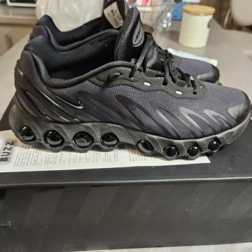 NIKE AIRMAX DN8, novi model, novi, zapakirani št. 45