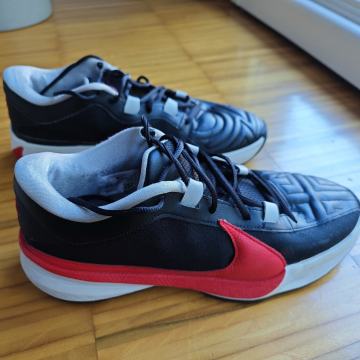 Nike AirZoom Freak 5, št. 45