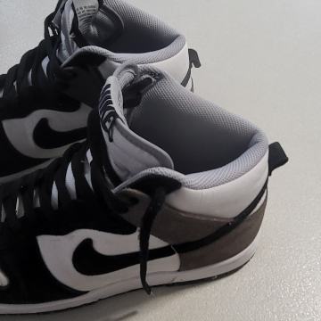 Nike by you Dunk št. 42,5