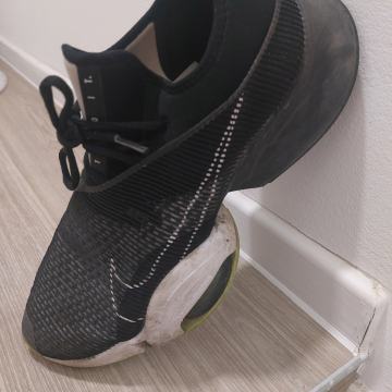 Nike superge, športna obutev, superge za prosti čas, velikost 45,5