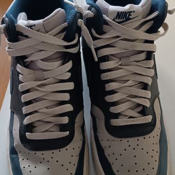 Nike superge št. 43