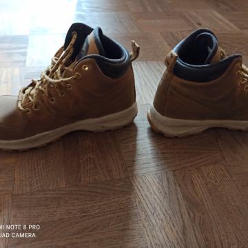 Otroški čevlji Nike vel.40