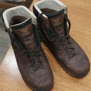 Planika 47 št. poh.usnjeni čevlji z vibra podplatom