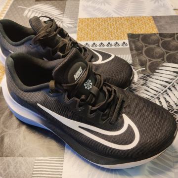 Prodam Nike športne copate 42 št.