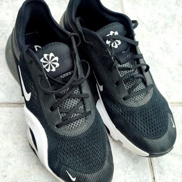 Prodam superge Nike Air