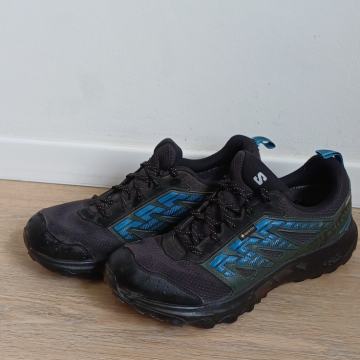 Salomon goretex moški čevlji št.44