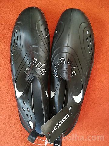 Speedo čevlji za v vodo 44,5 novi