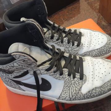 športni čevlji Nike št. 47,5