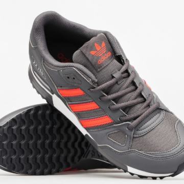 superge Adidas zx 750