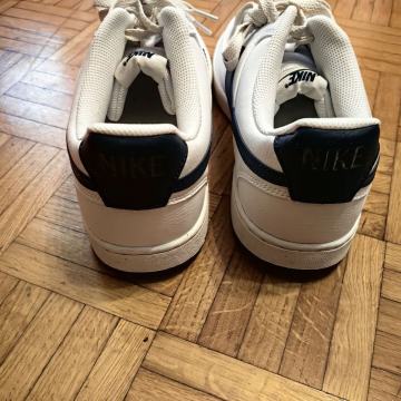 Superge Nike Court Vision  - NOVE