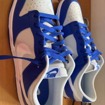 superge Nike št. 43