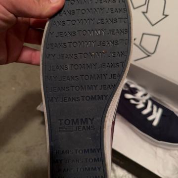 Tommy Jeans čevlji